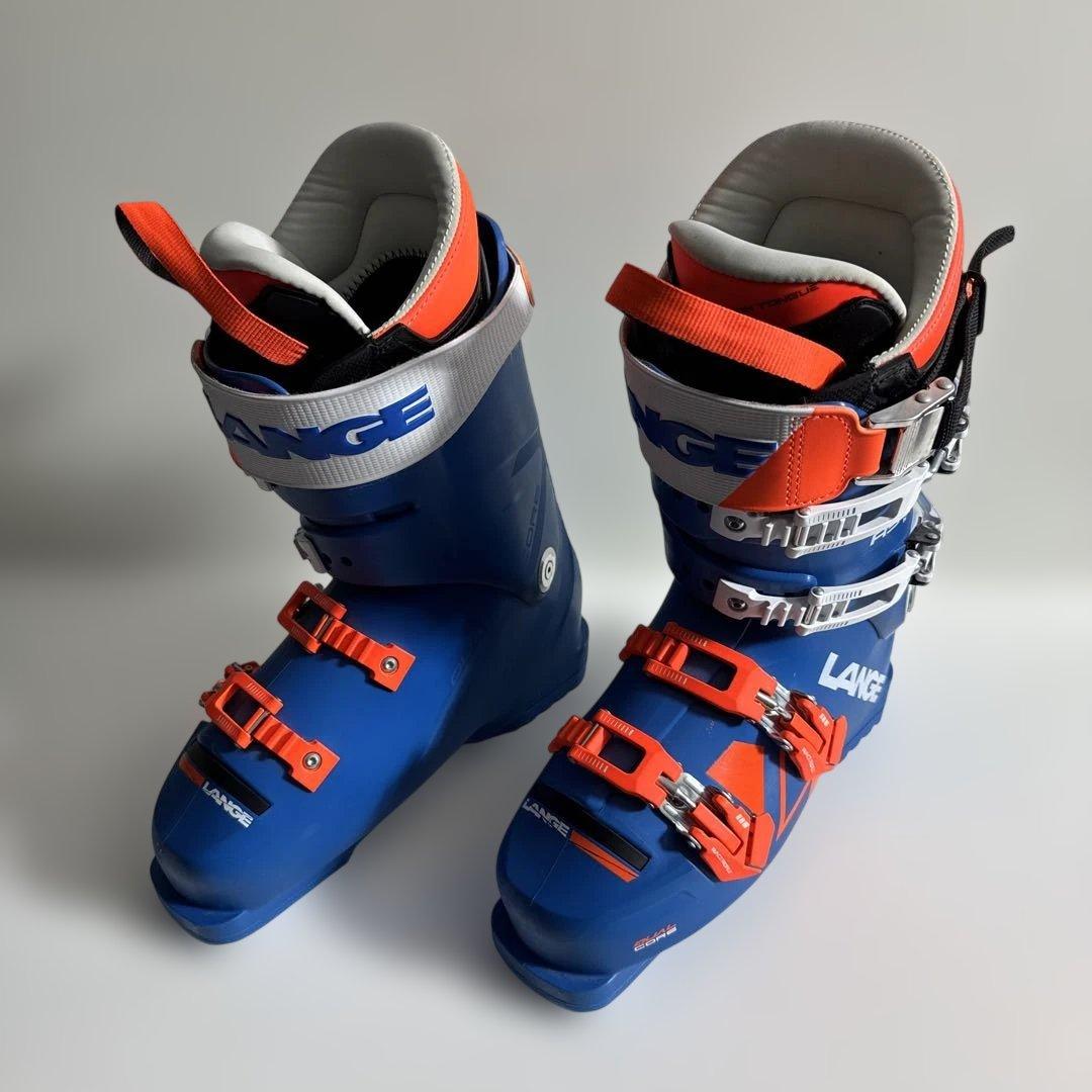 LANGE RS 130 スキー ブーツ