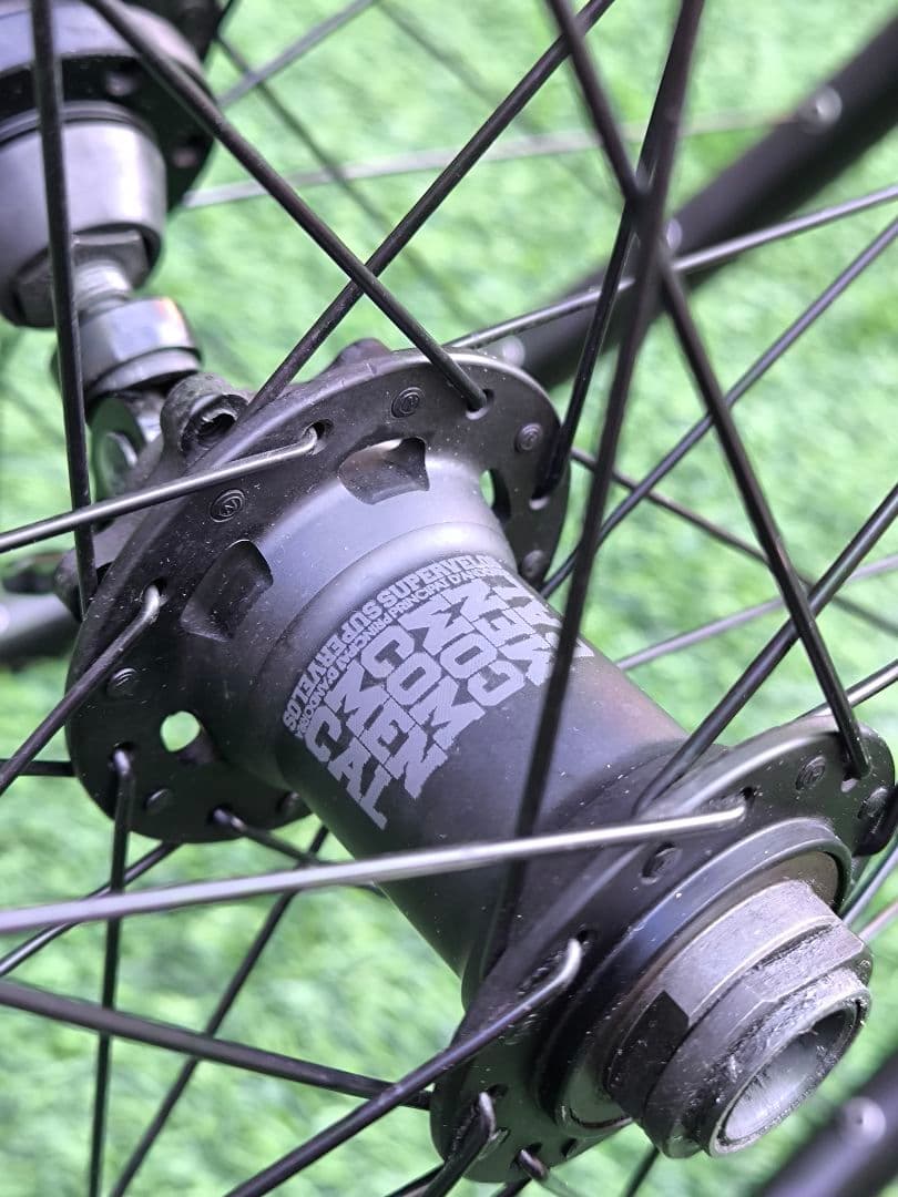 Commencal 27.5インチ MTBホイール 前後セット