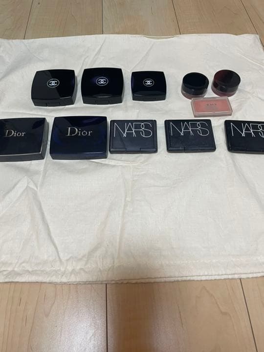 シャネル、ディオール、クレドポーボーテ等チーク、フェイスパウダーまとめ売り