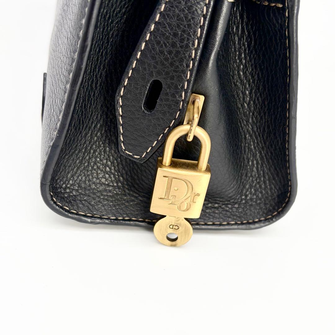【美品】クリスチャンディオール レザーハンドバッグ 横長 鍵付き ブラック