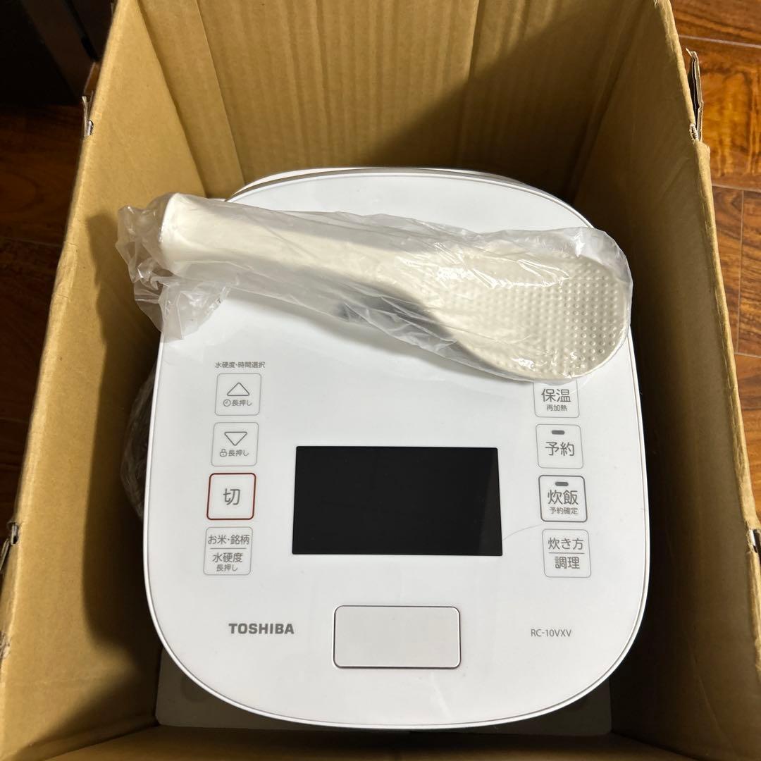 TOSHIBA IH炊飯器 RC-10VXV 未使用品