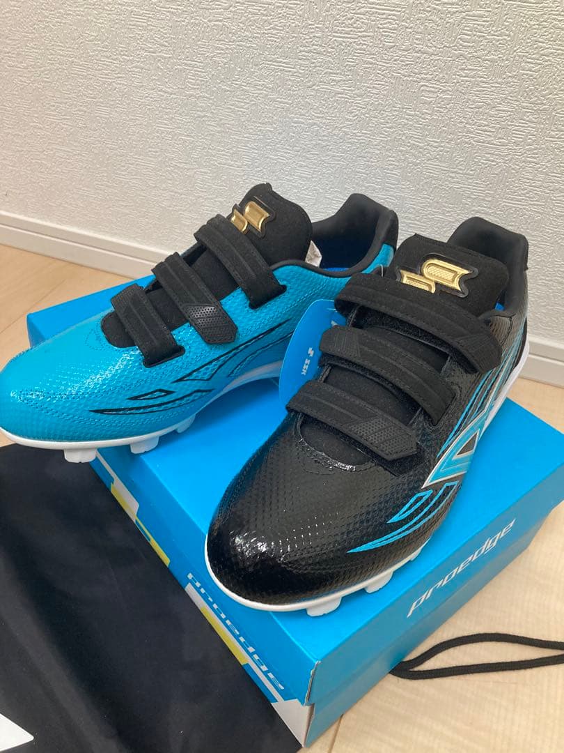 【新品・未使用】エスエスケーSSK/野球/ポイントスパイク【左右非対称デザイン】