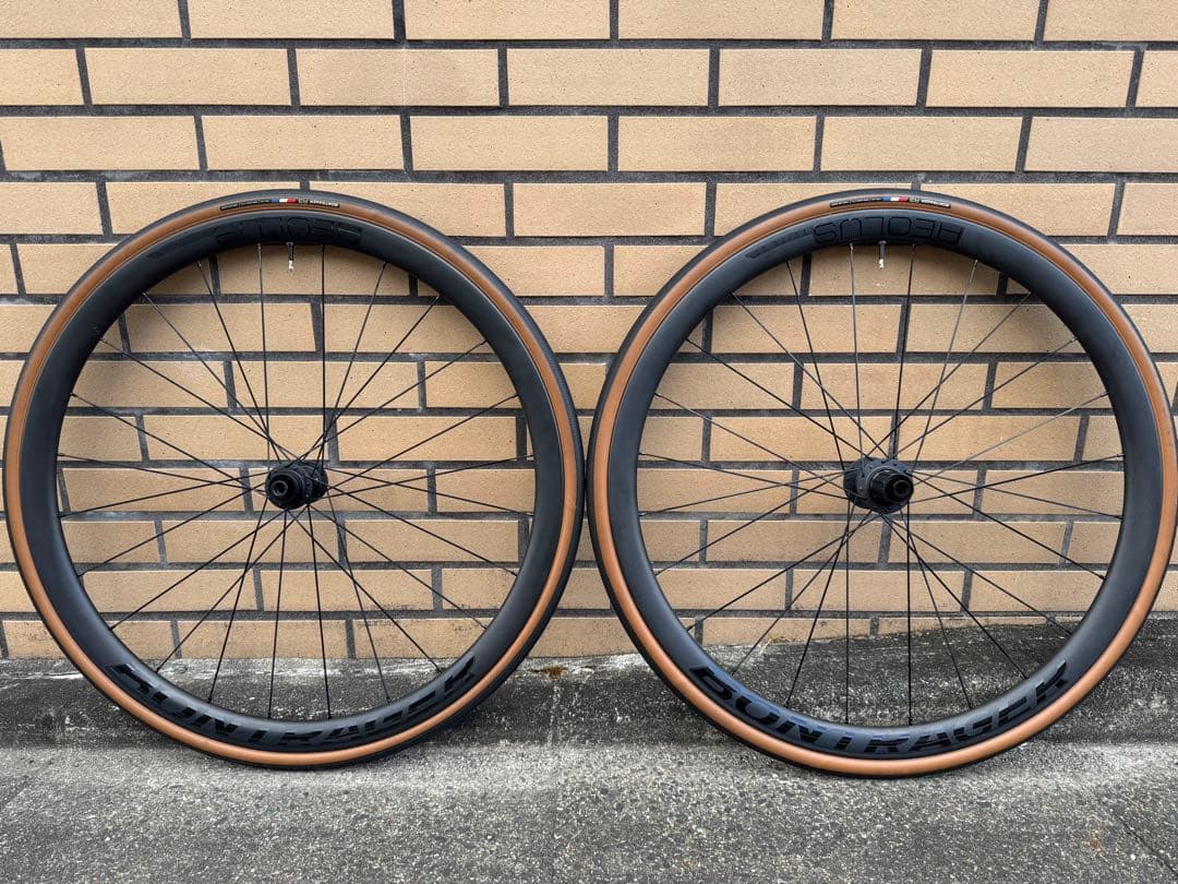 ボントレガー　Aeolus Elite 35 TLR カーボンホイール　ディスク