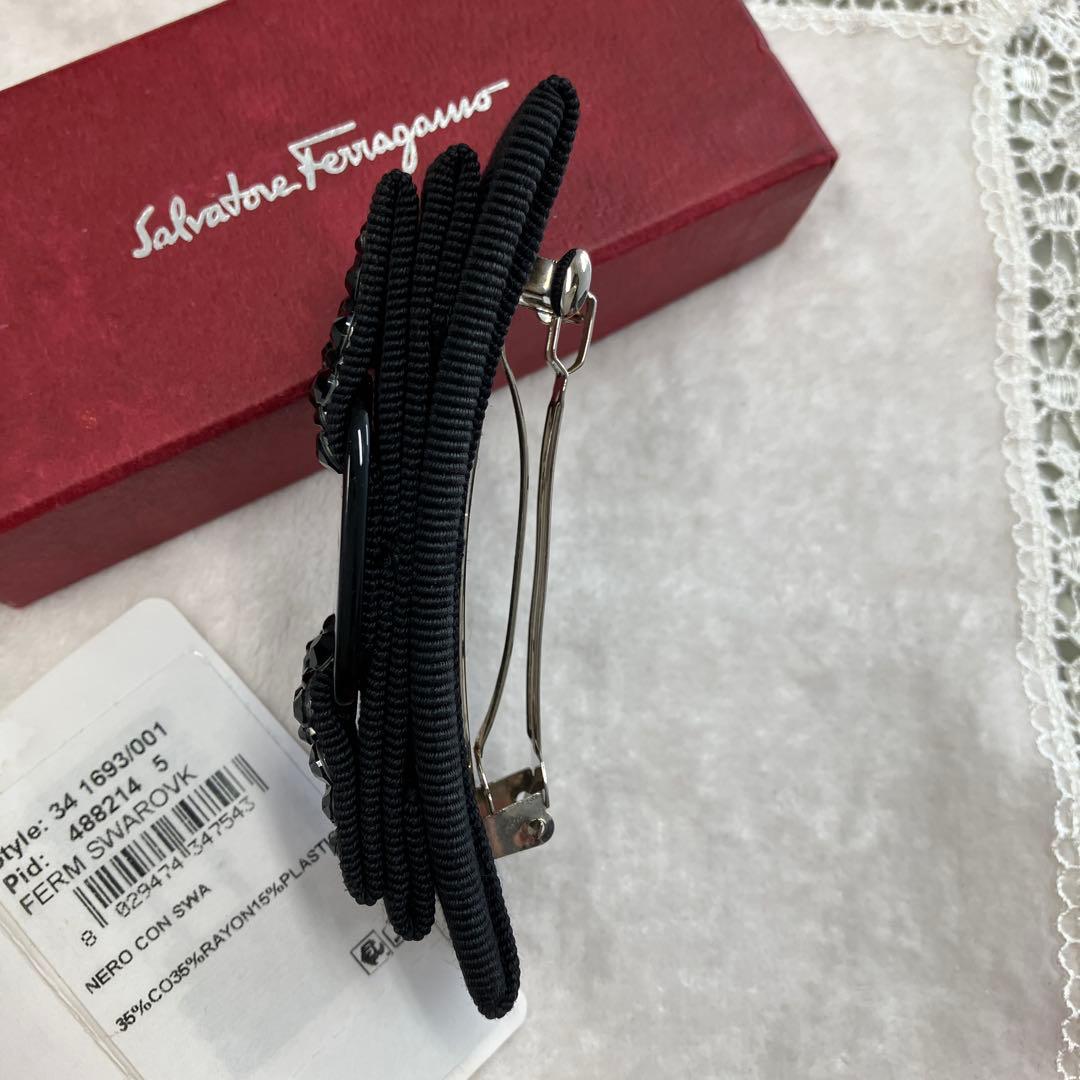 フェラガモFerragamoバレッタヘアアクセサリースワロフスキーアッカアレク