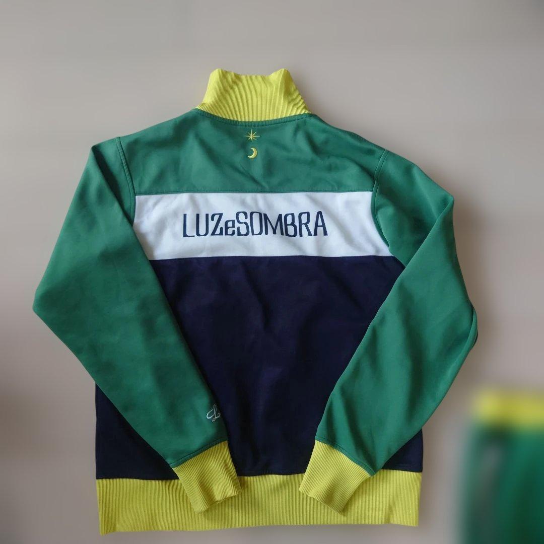 ルースイソンブラ