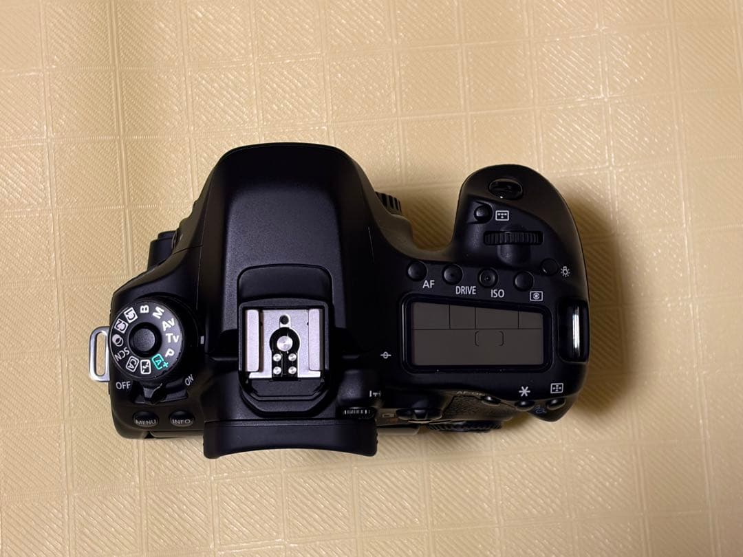 t*o様 Canon デジタル一眼レフカメラ 80D