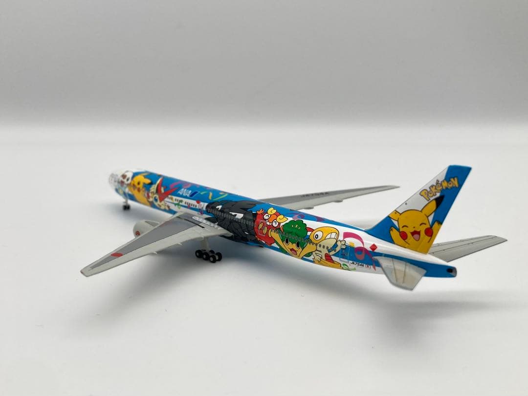 ANA 全日空商事 ポケモン ピースジェット 777-300 1/500