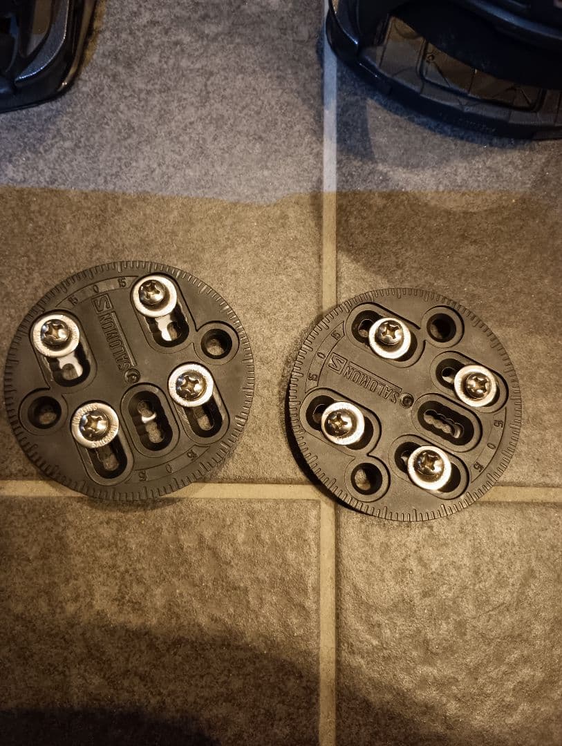 SALOMON MIRAGE Mサイズ