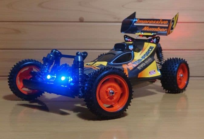 田宮トップフォースEVO.前後LEDライト付＆プロポバッテリー充電器完成品セット