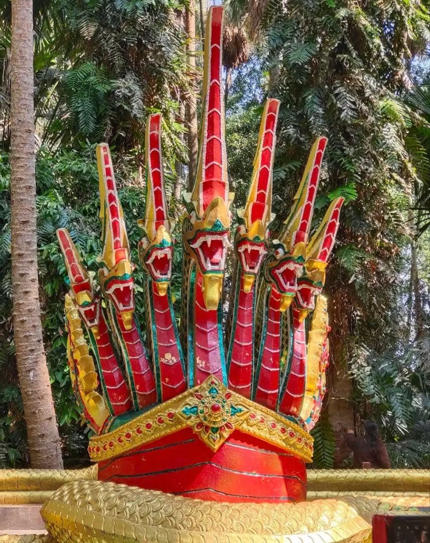 神聖なる御守 クーバーラミー・カムチャノート　記念メダル　プラクルアン　ナーガ