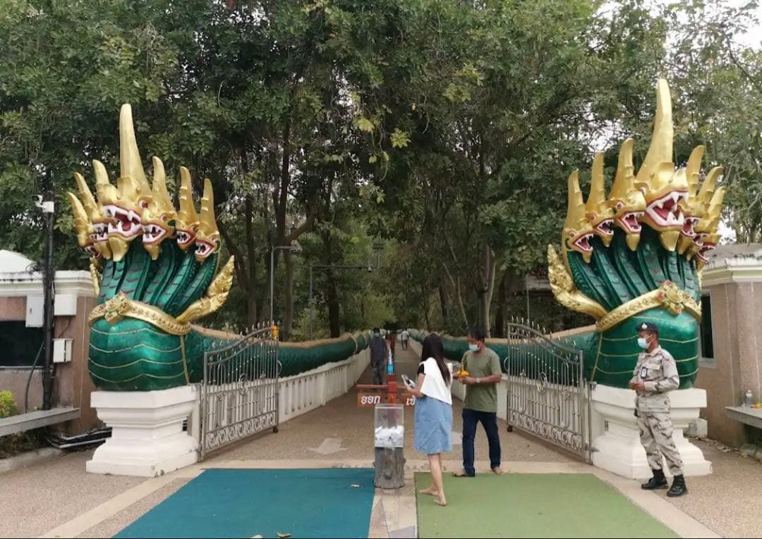 神聖なる御守 クーバーラミー・カムチャノート　記念メダル　プラクルアン　ナーガ