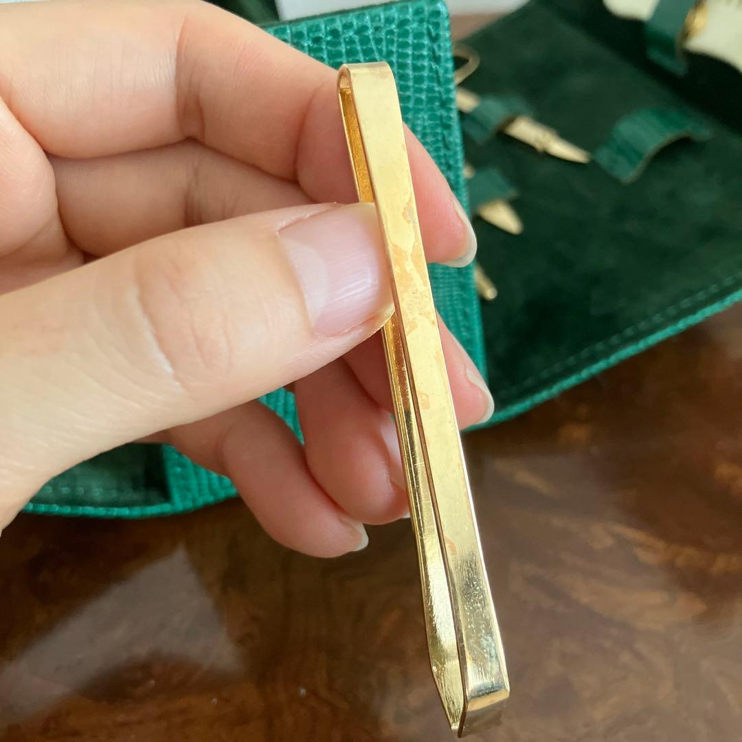 グルーミングセット　トラベルエチケットセット　爪切り、香水、やすり