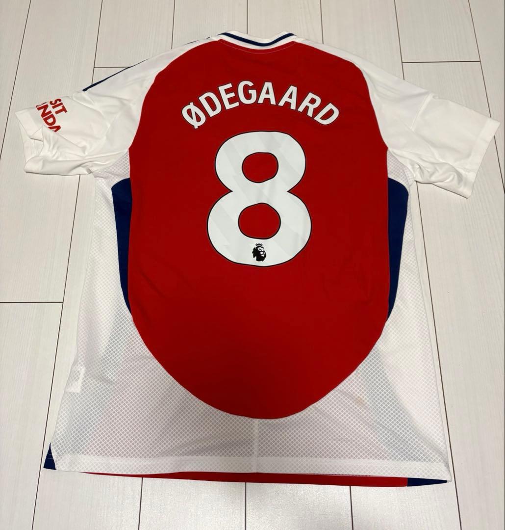 【現地購入 新品】アーセナル2024年モデル マルティン・ウーデゴール Lサイズ