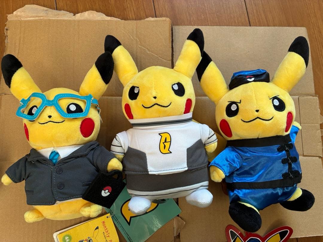 団員ごっこピカチュウ（ギンガ団）、中国のピカチュウ、マンスリーピカチュウ4月