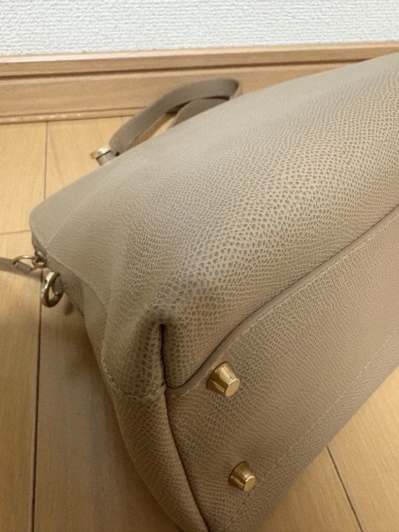 フルラ　ハンドバック　数回使用美品