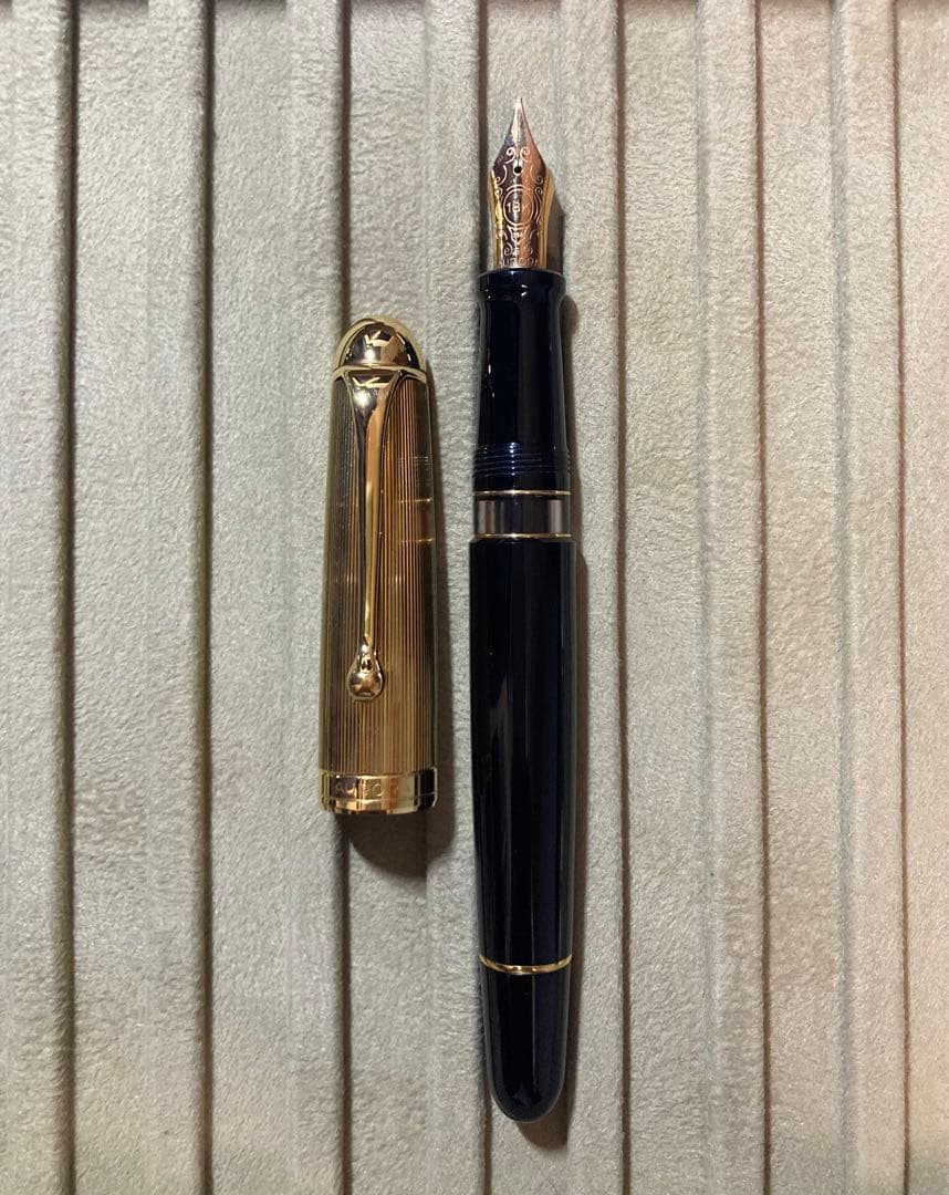 アウロラ 88 オタントット F字