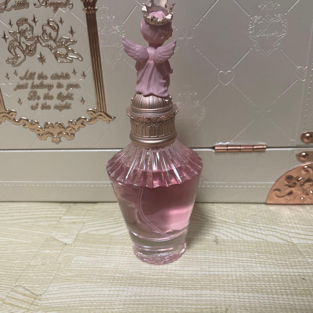 フラワーノーズリトルエンジェルシリーズのボックスのみと香水2つ