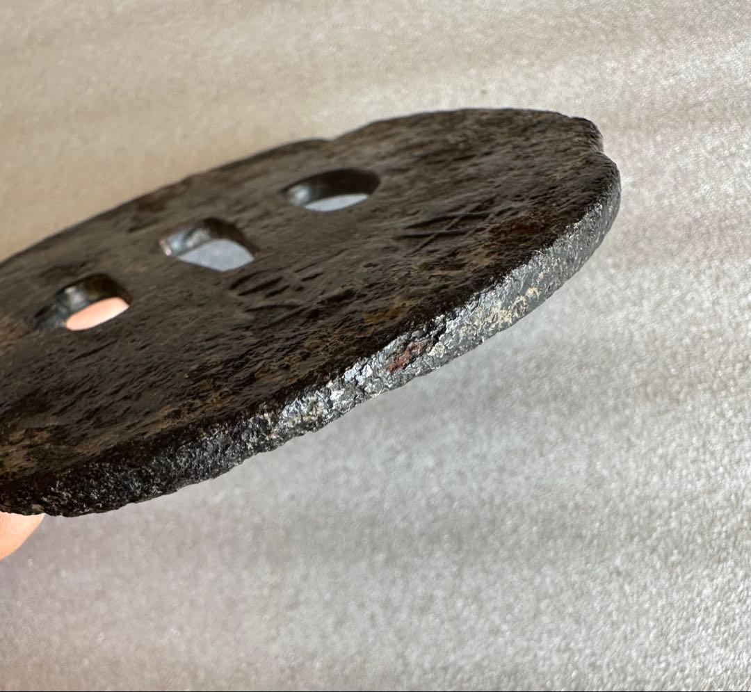 鍔 古鍔 鉄地 鐔　鉄地つば 刀装具 古美術 時代物 26A4