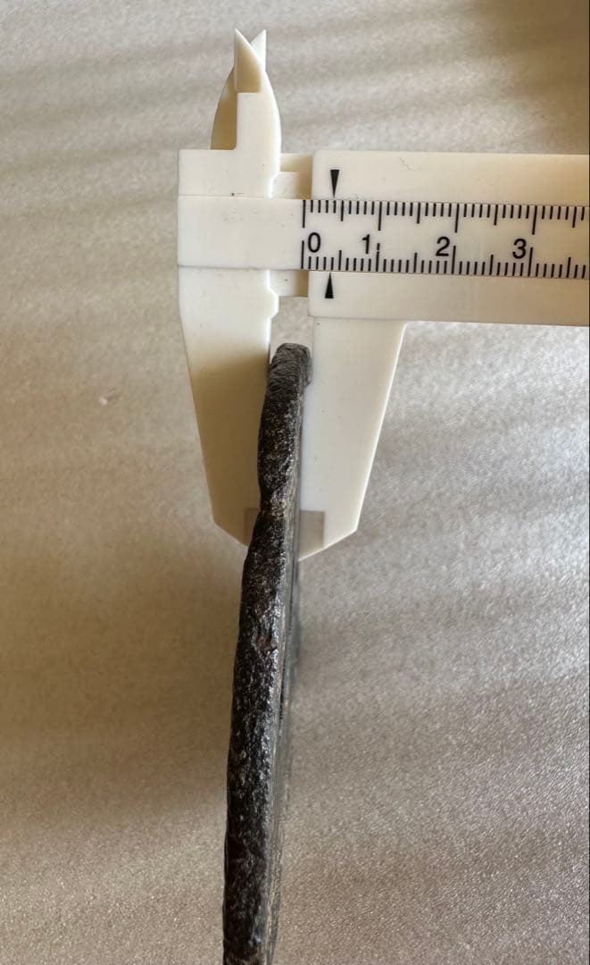 鍔 古鍔 鉄地 鐔　鉄地つば 刀装具 古美術 時代物 26A4