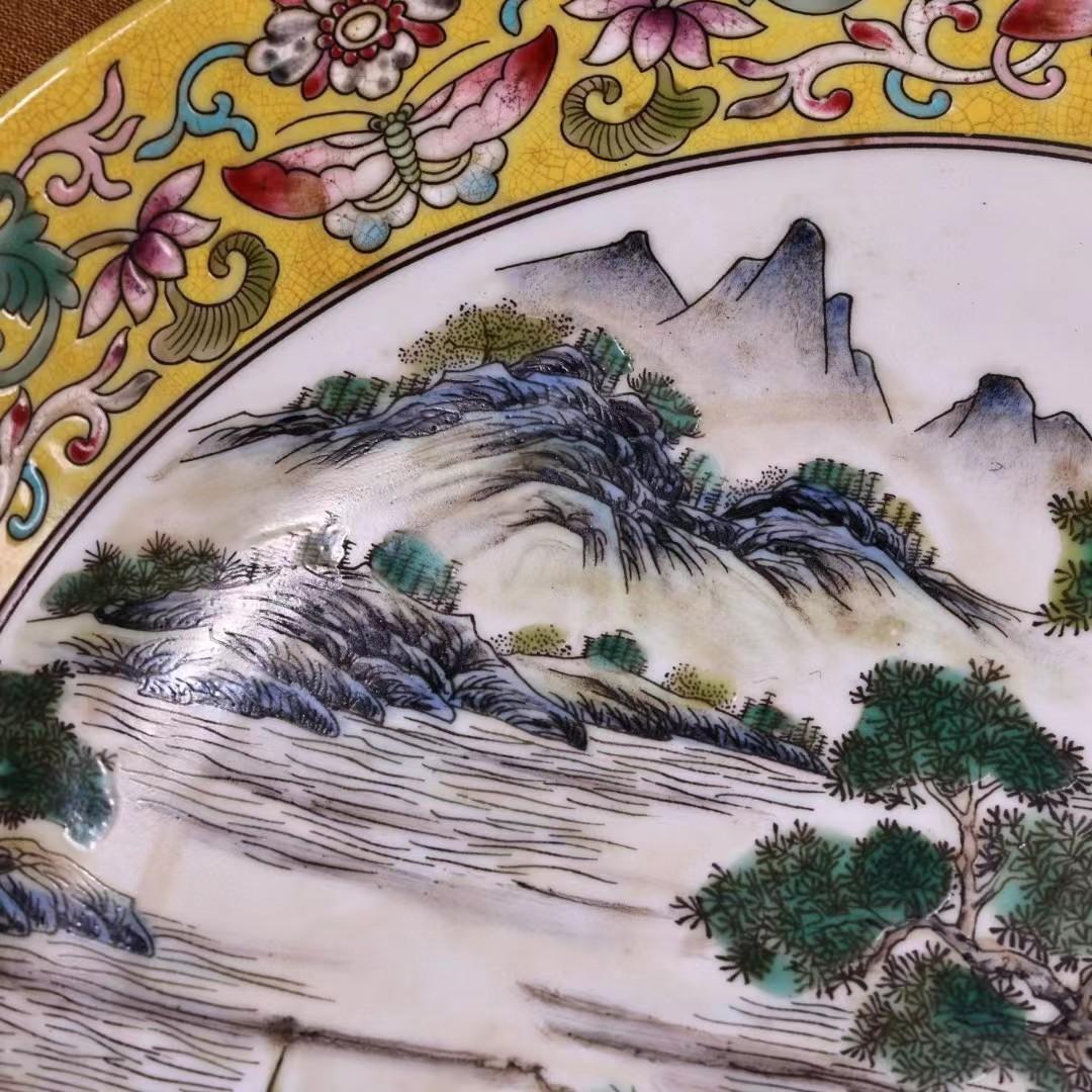 中国古美術・珍蔵粉彩・陶磁器の中皿・風景絵・置物・純手描き・刺繍の箱付・茶道具