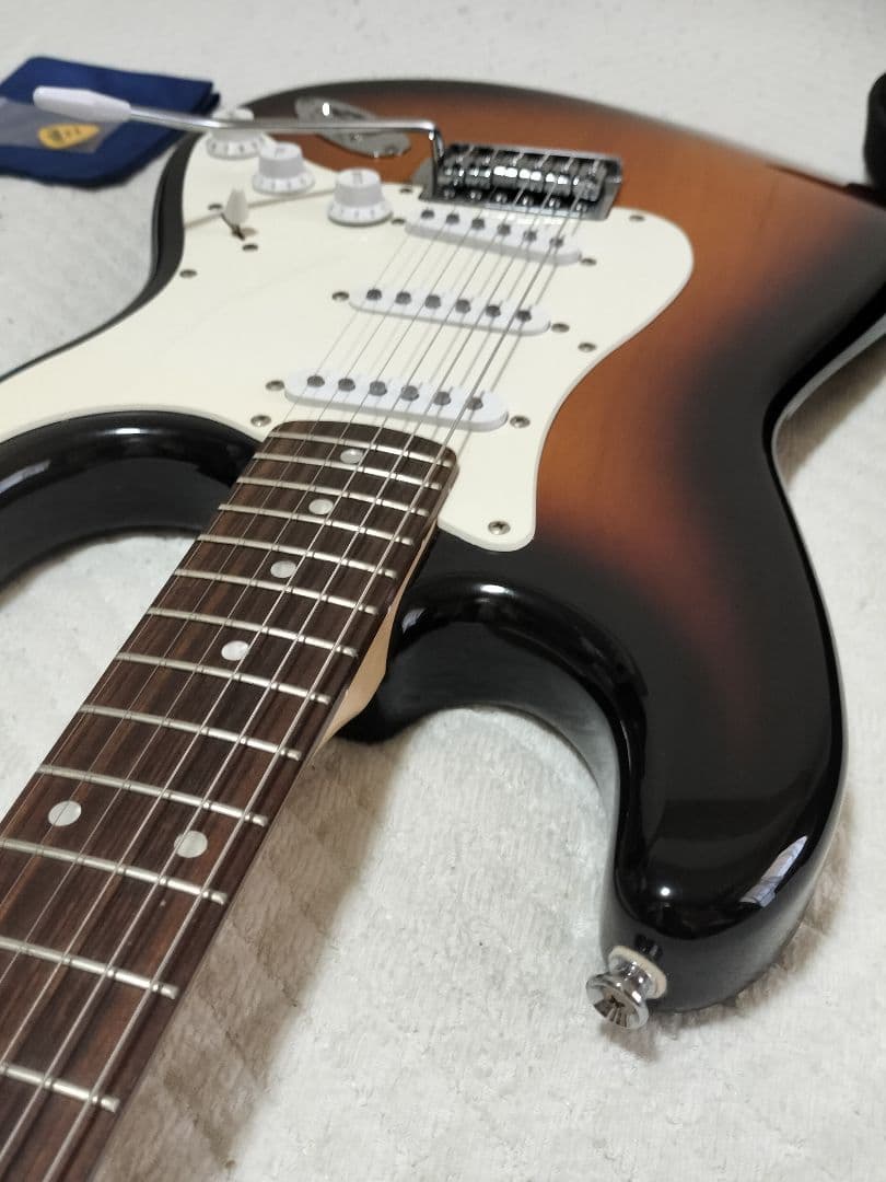 Squier by Fender スクワイヤー ストラト ケースオマケ多数付