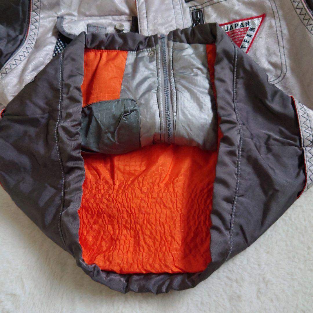 ゴールドウイン スキーウェア 上下セット　シルバー/グレー　160