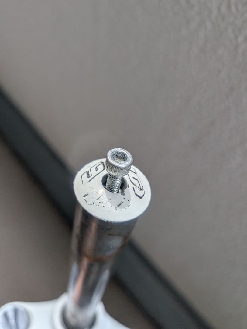 SRサンツアー xcm コイルサスペンション