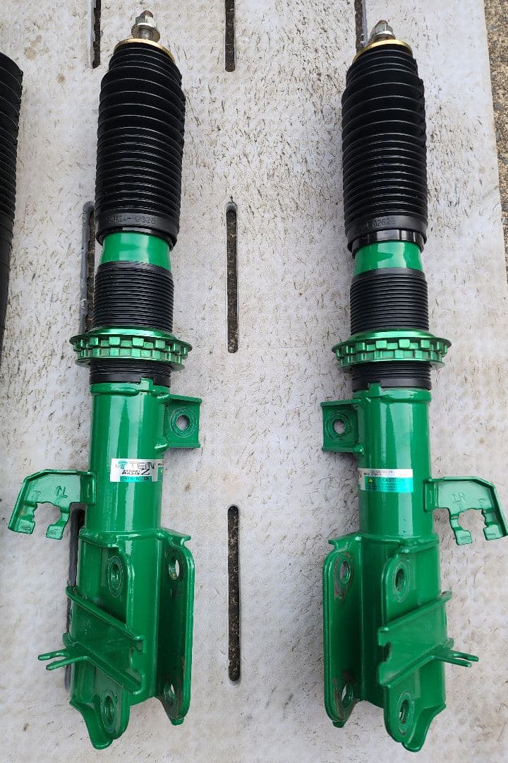 TEIN セレナ C26 車高調 ストリートBASIS Z