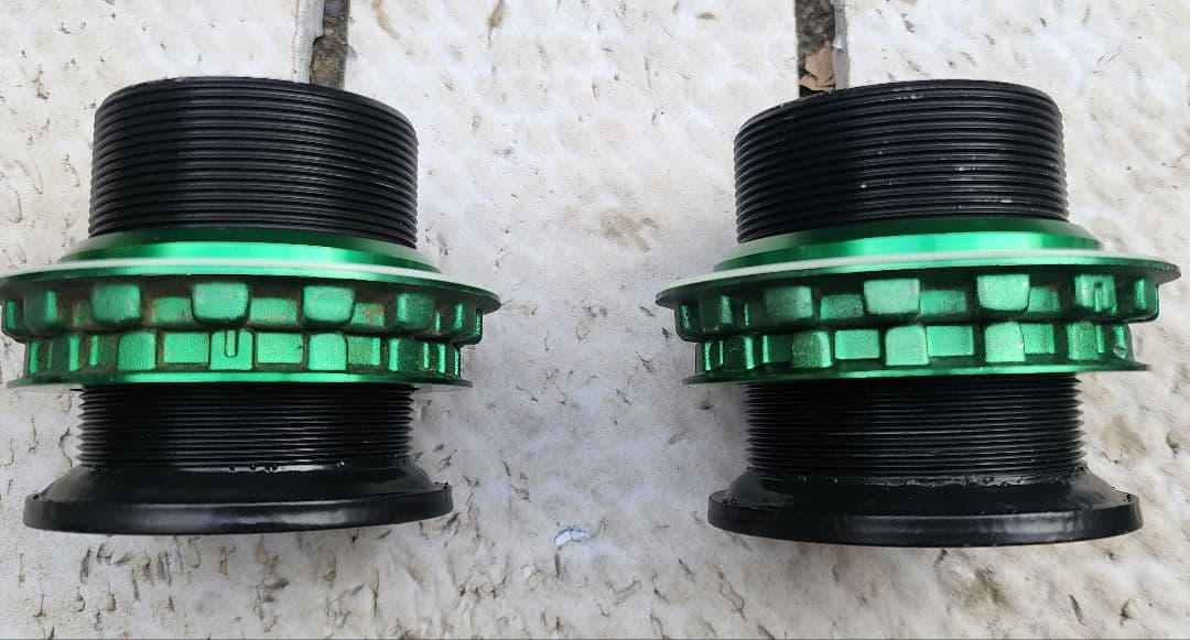 TEIN セレナ C26 車高調 ストリートBASIS Z