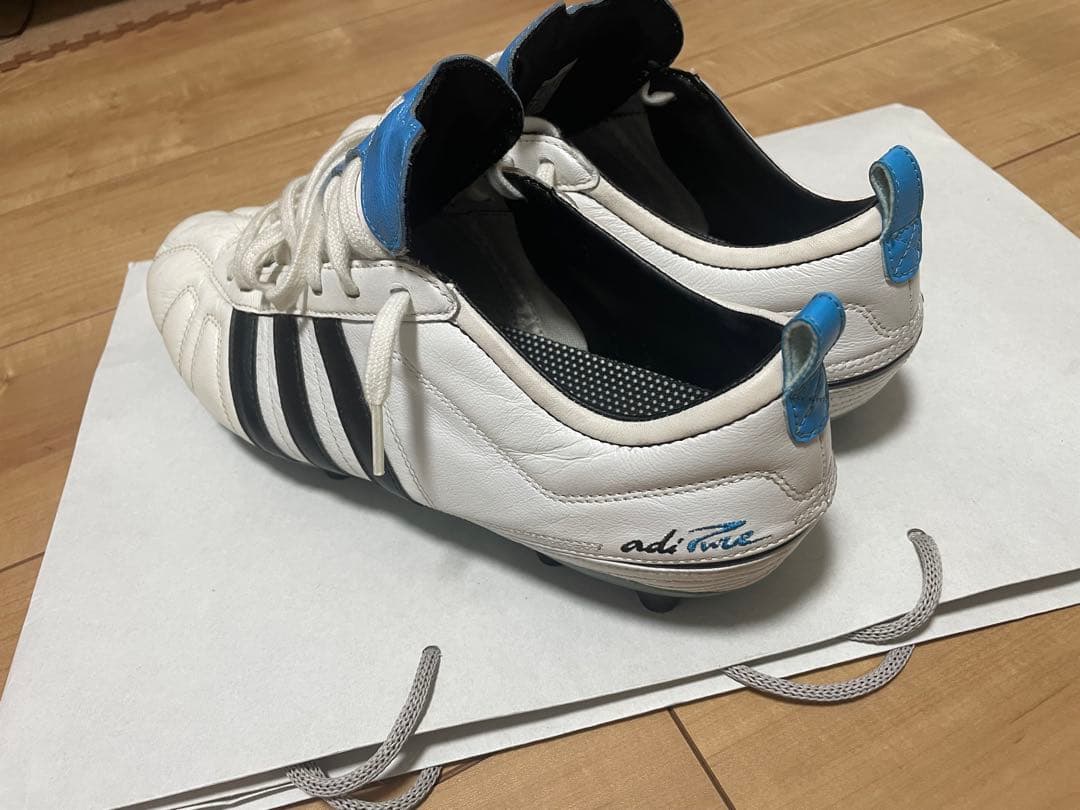 アディダス アディピュアジャパン4 ホワイト×ブラック×ブルー 28.5cm