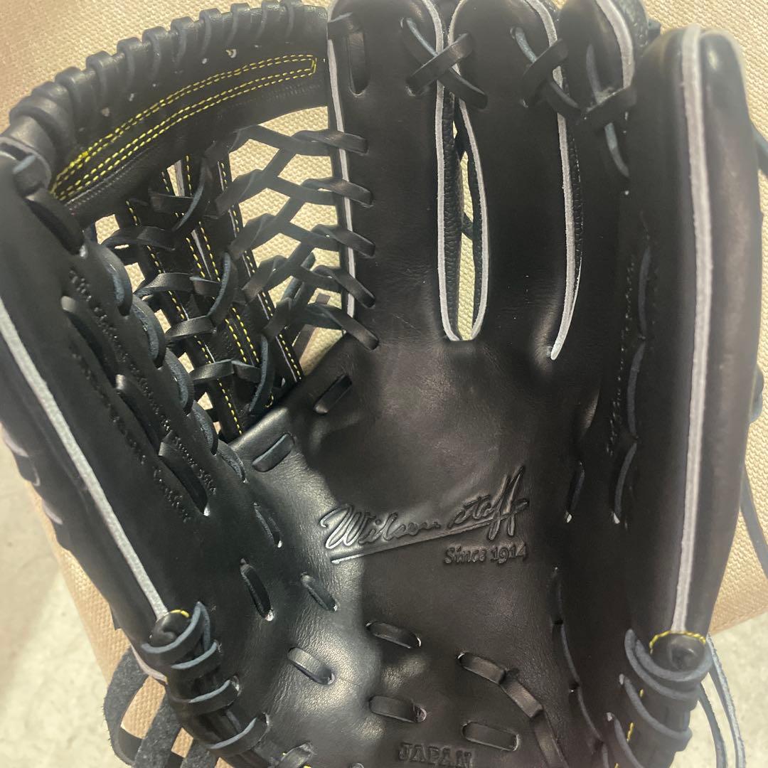 Wilson 硬式用　 右投げ用