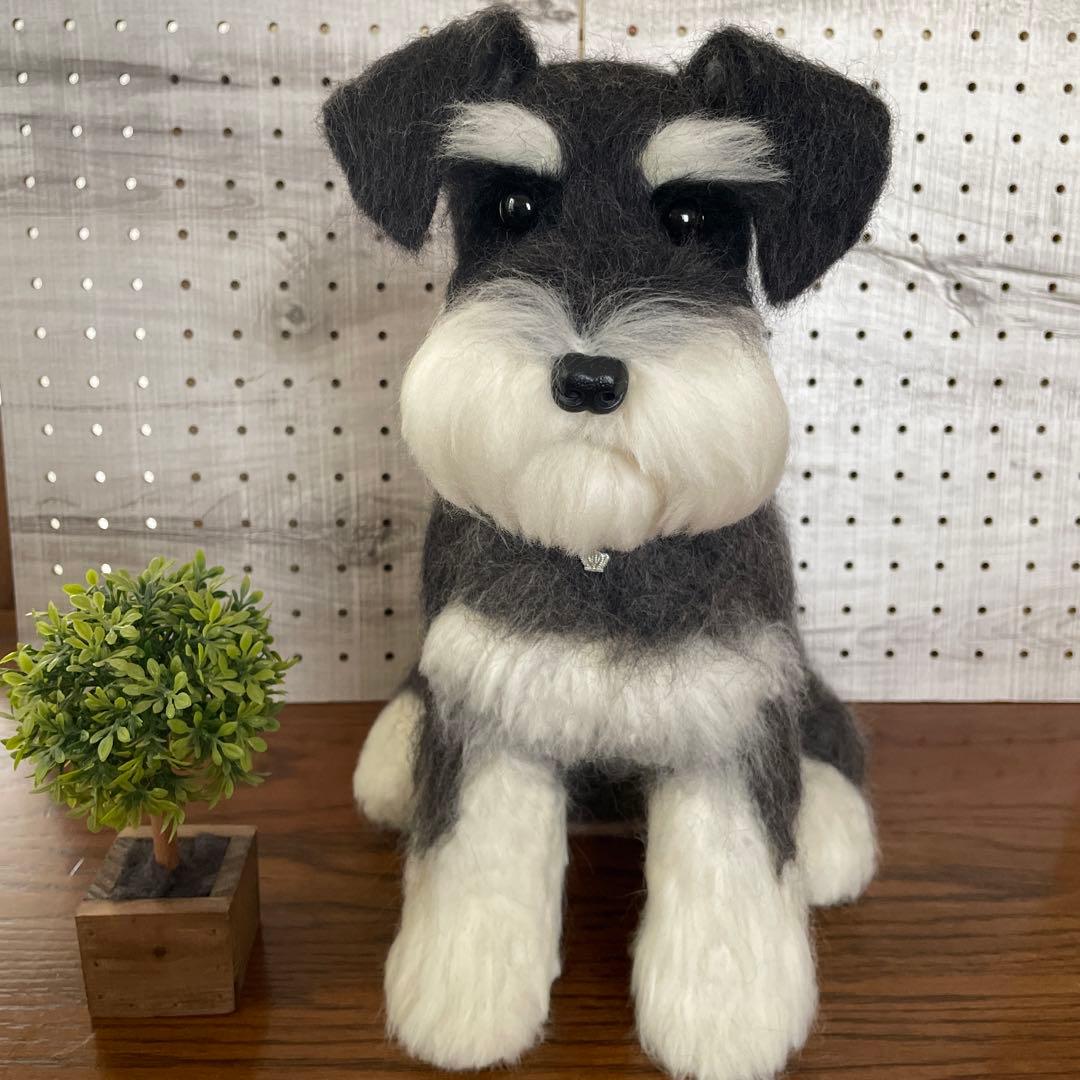 羊毛フェルト　ミニチュアシュナウザー　ブラック&シルバーちゃん　BIGサイズ