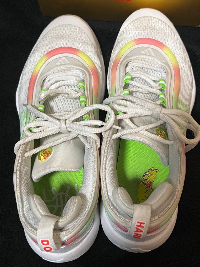 adidas DON ISSUE 6 HARIBOコラボ シューズ