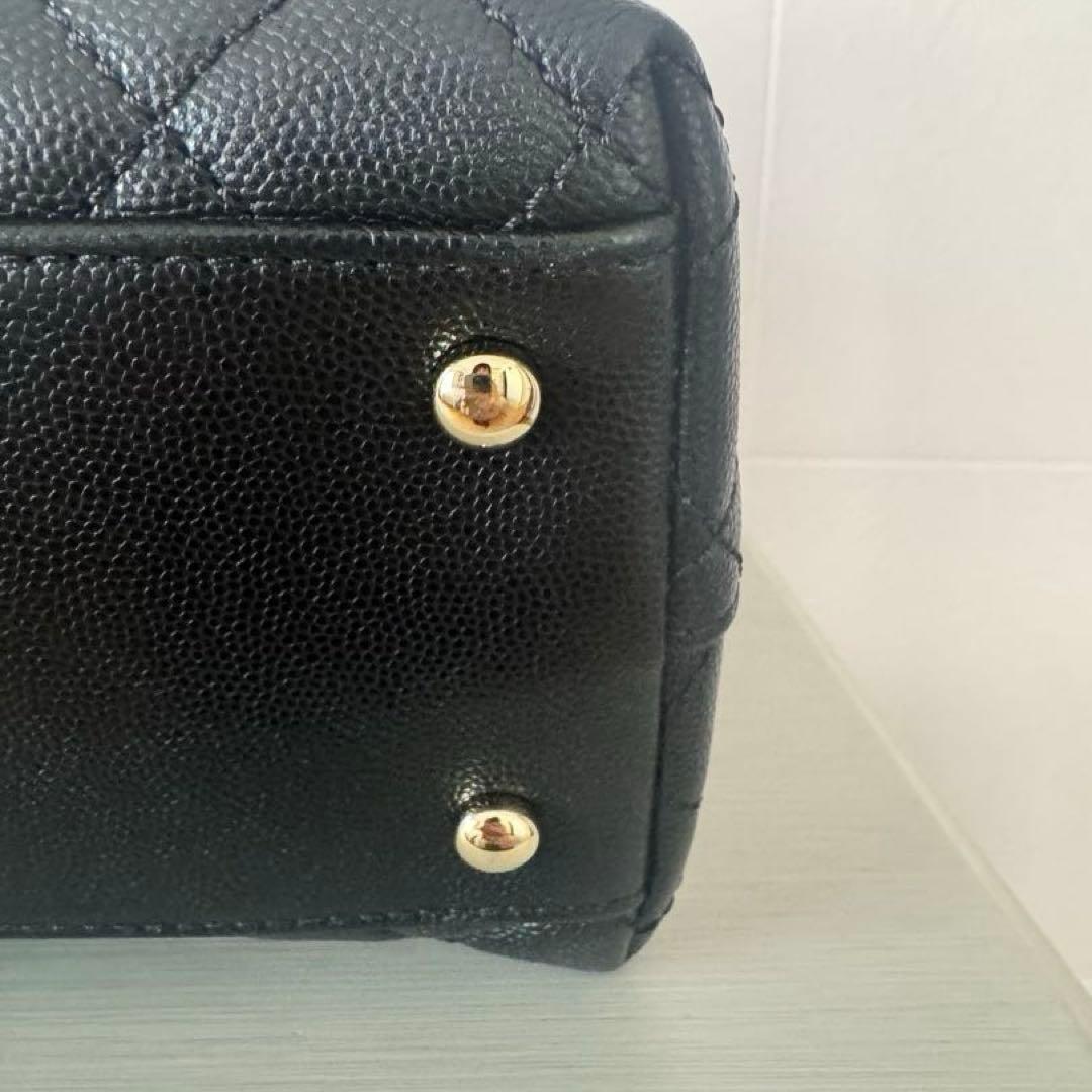 未使用級　シャネル　CHANEL ココハンドル29 フラップバック