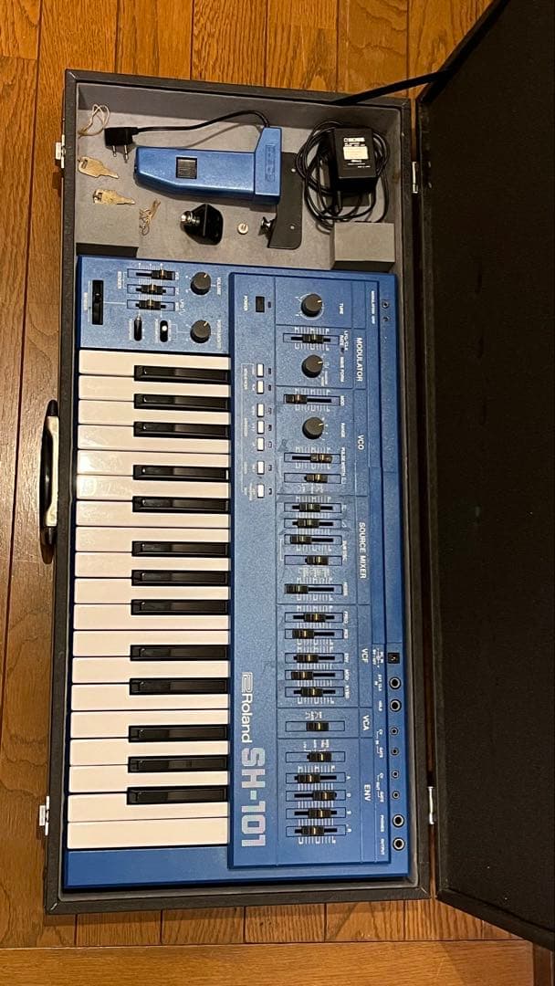 Roland SH-101 アナログシンセサイザー