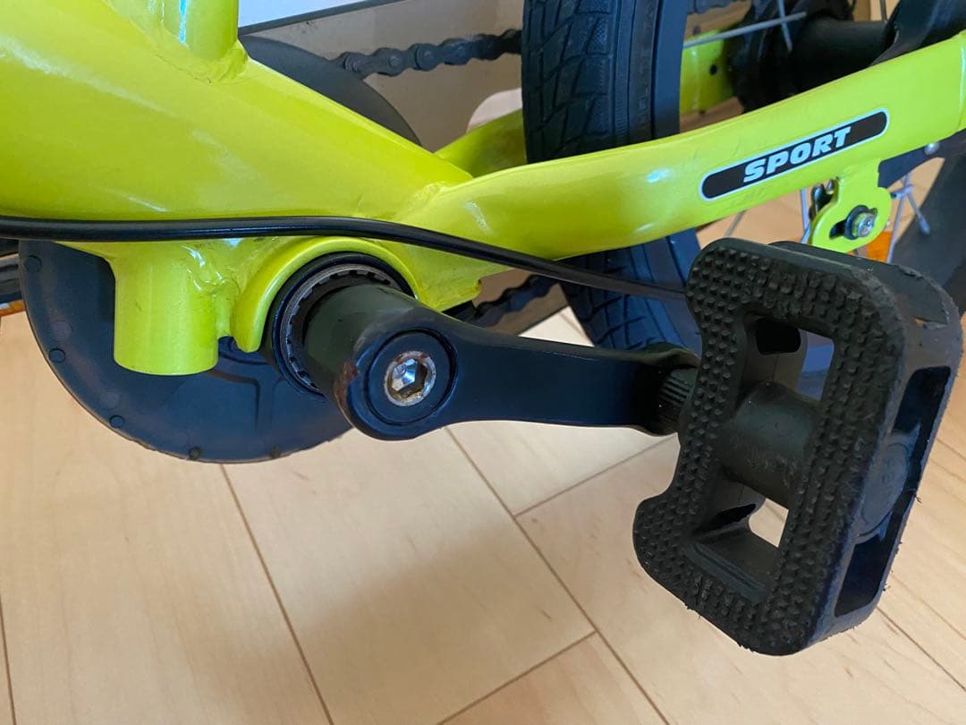 引き取り　STRIDER ストライダー 14X SPORT ライムイエロー