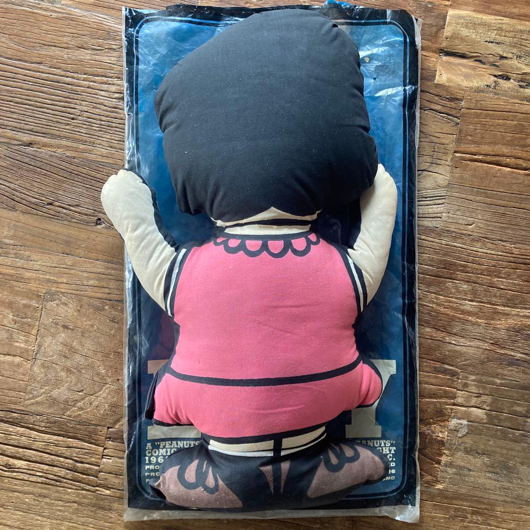 9*2様 60's ヴィンテージ　クッション　ドール　ピロー　ルーシー　スヌーピ