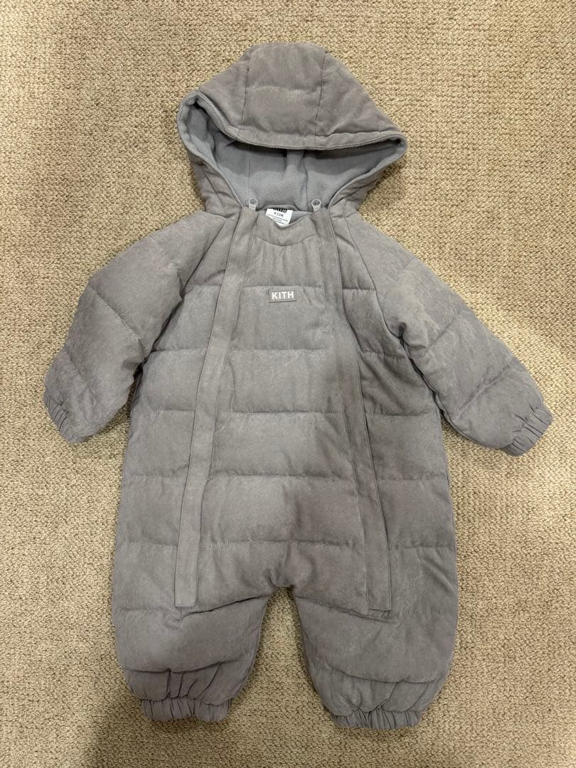 KITH 中綿ダウンロンパース 9-12M