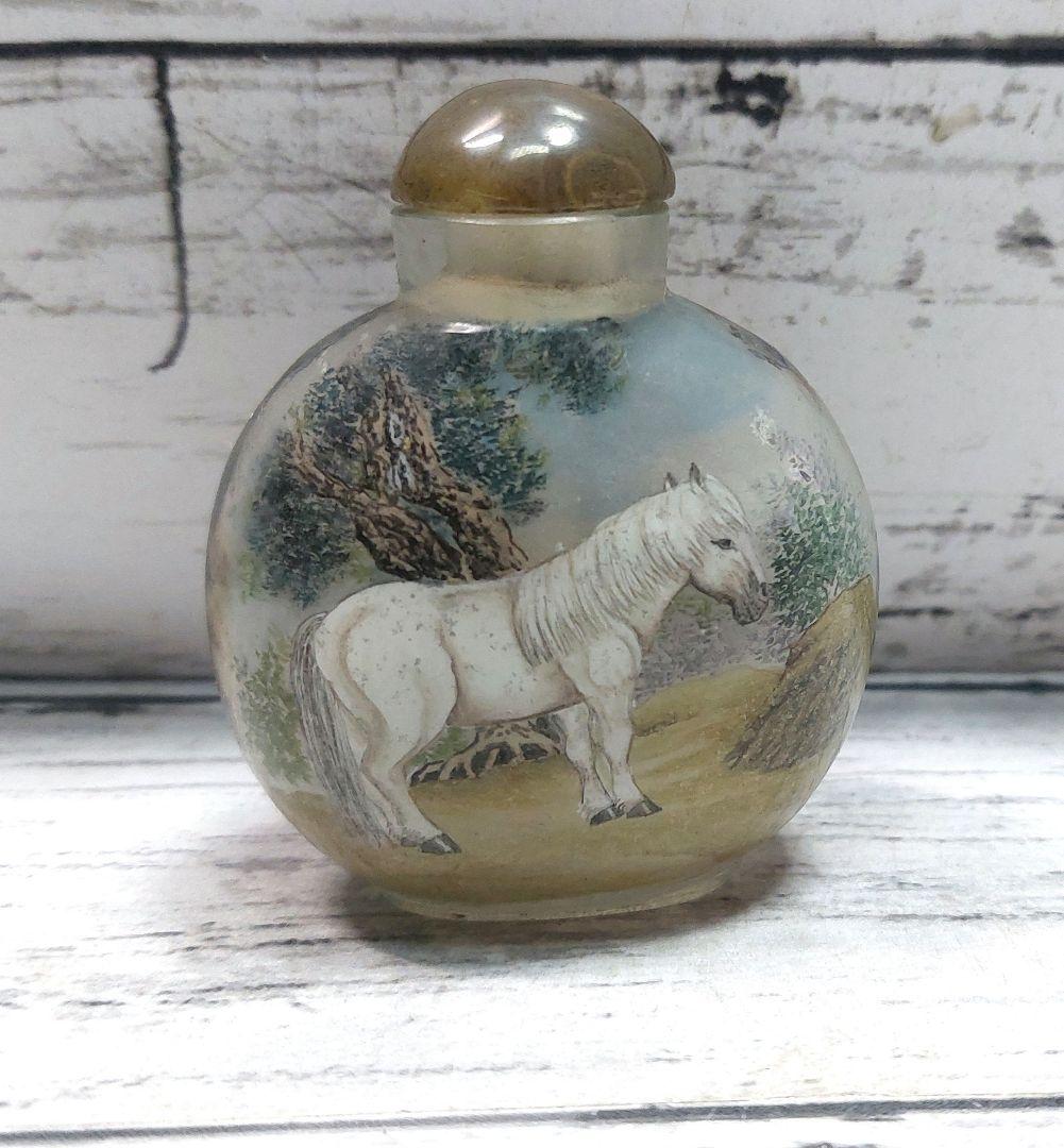★骨董品　白馬の描かれた鼻煙壷