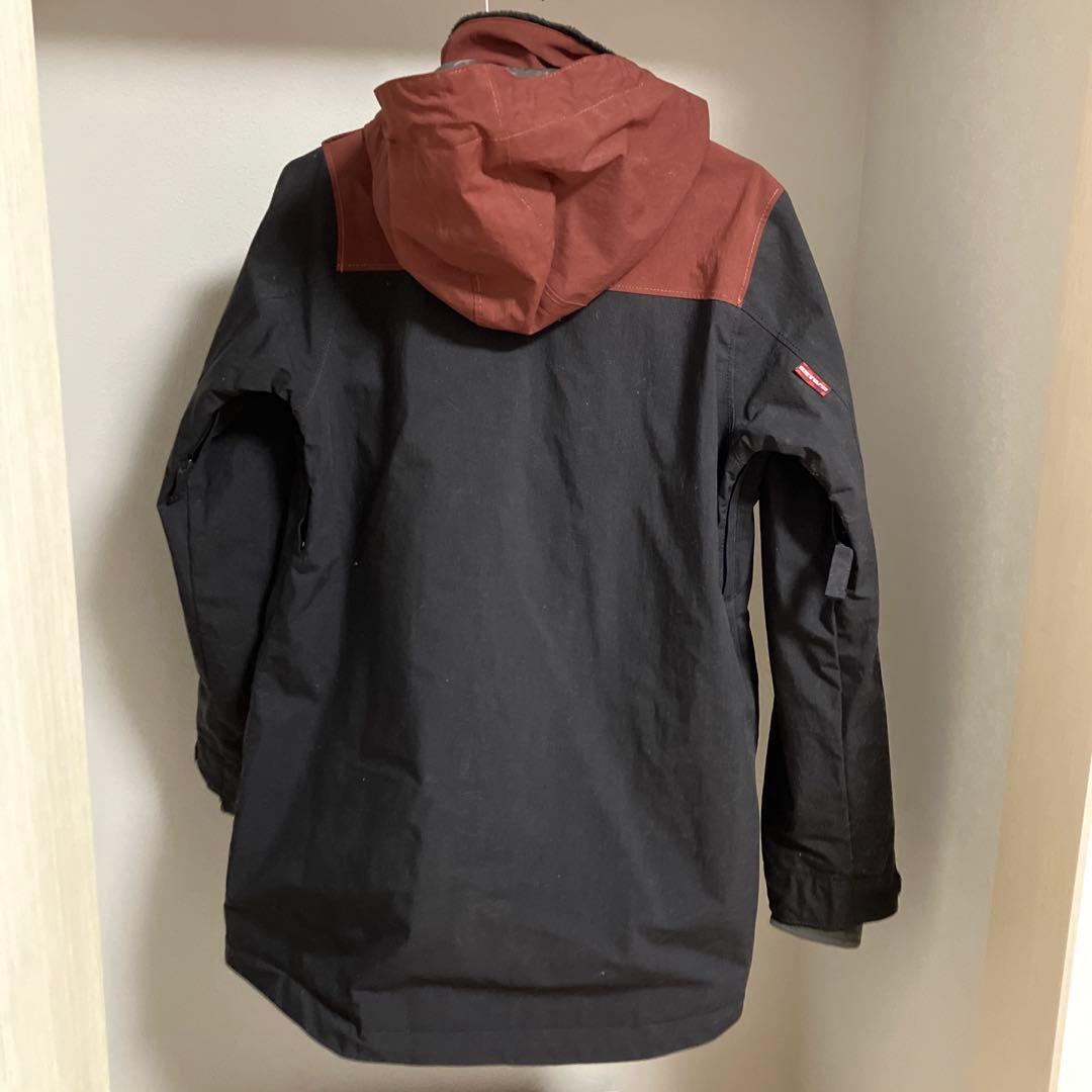 スノーボードウエア　エスティボ　上着　women's Mサイズ