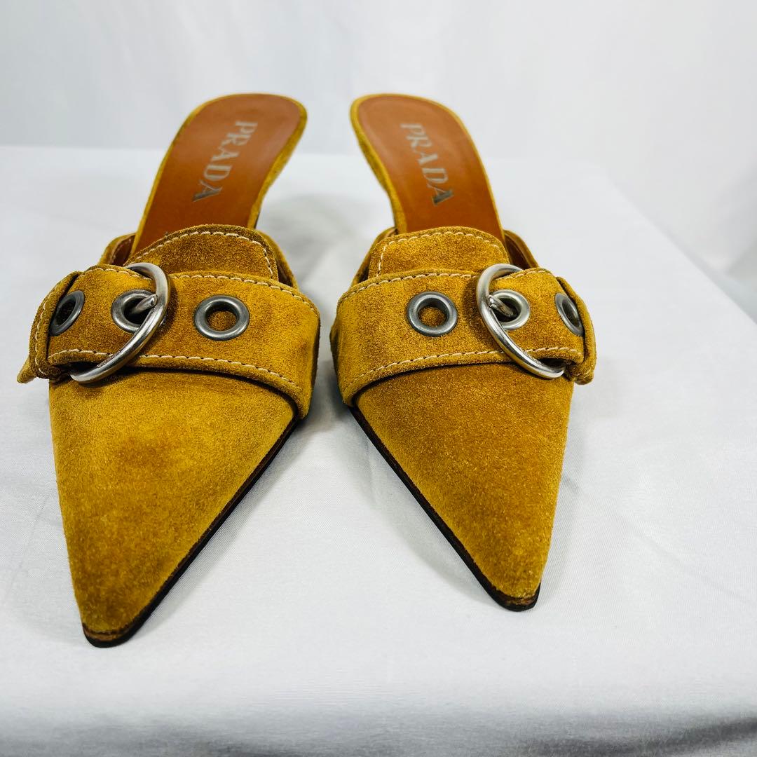 Prada プラダ　イエロー スエード ミュール スエードミュール