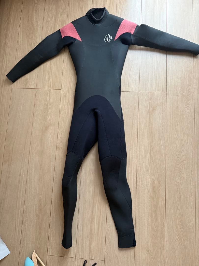 レディースセミドライスーツ view 5×3ミリ