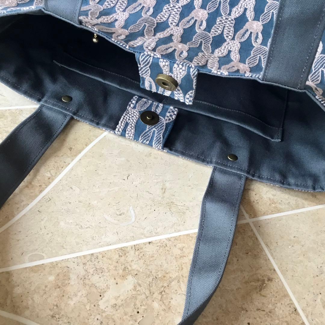 ミナペルホネンpomppiaブルー　大きめ肩掛けトートバッグ　ハンドメイド