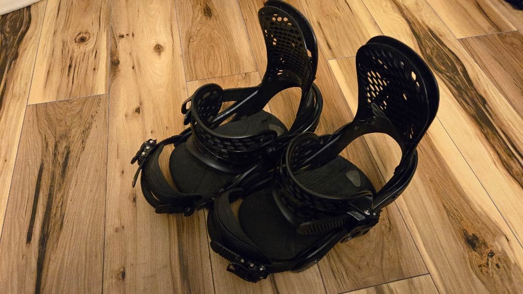 BURTON ESCAPADE ブラックビンディング