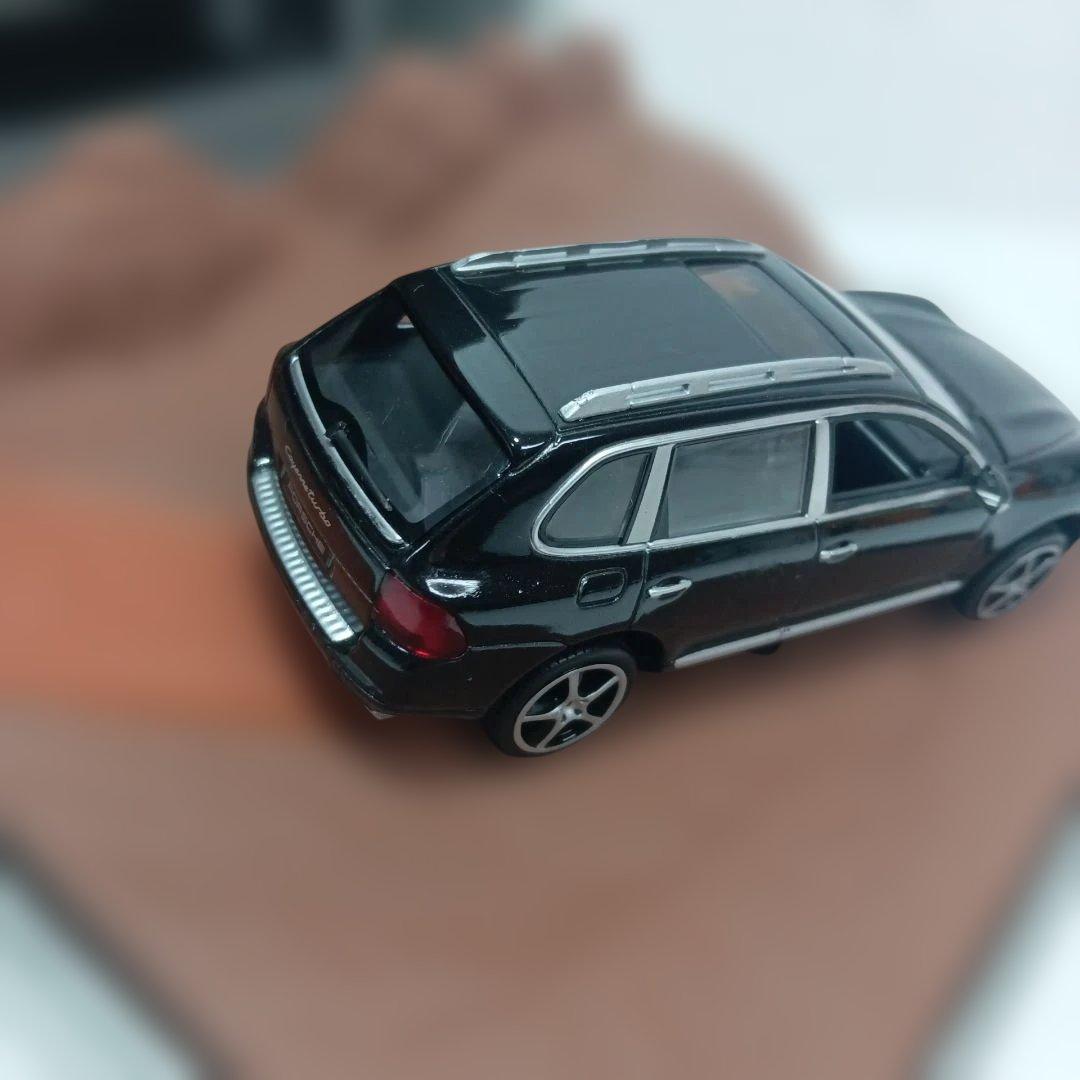 NOREV/ポルシェ　カイエンターボ　エクスクルーシブ　ダイキャスト 1/43