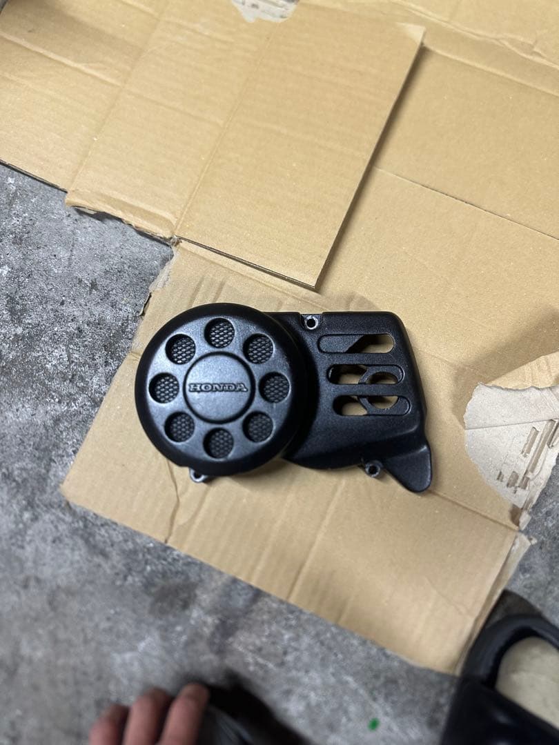 モンキーR ジェネレータカバー