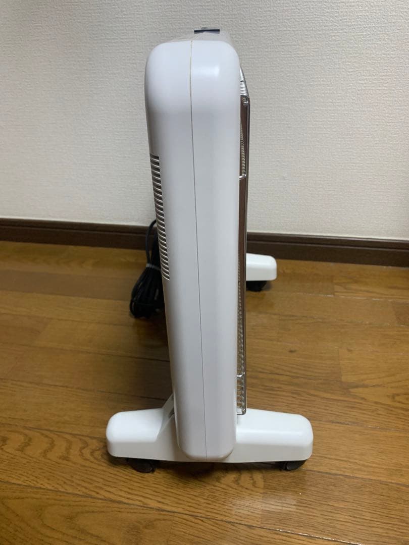 遠赤外線暖房器 N700L-GR サンルミエ・エクセラ7(セブン)