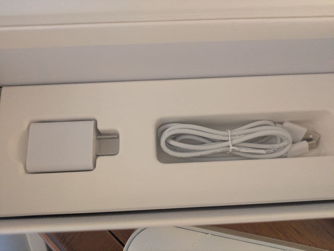 KINUJO LuxeJewel LX001 コードレス ストレートヘアアイロン