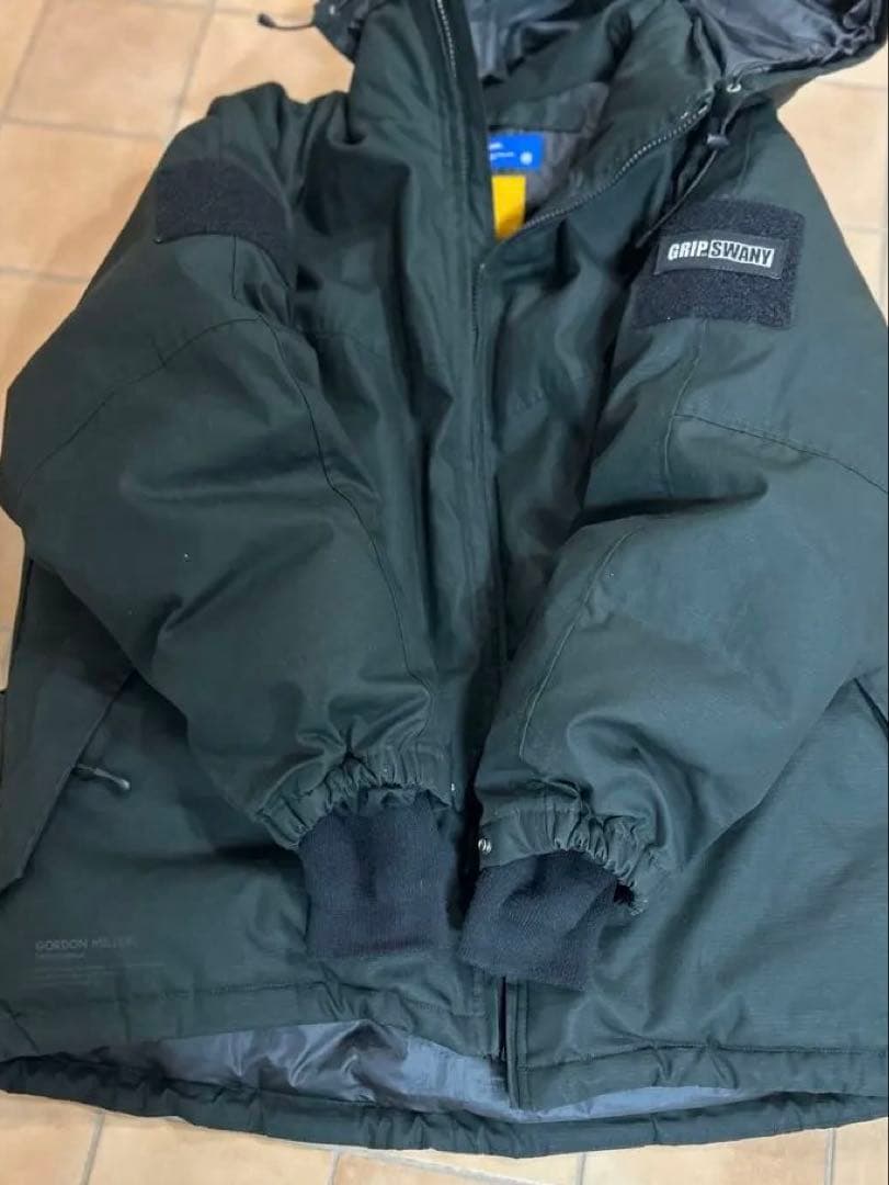 【T*T】グリップスワニーダウンジャケットとアメニティドームのセット