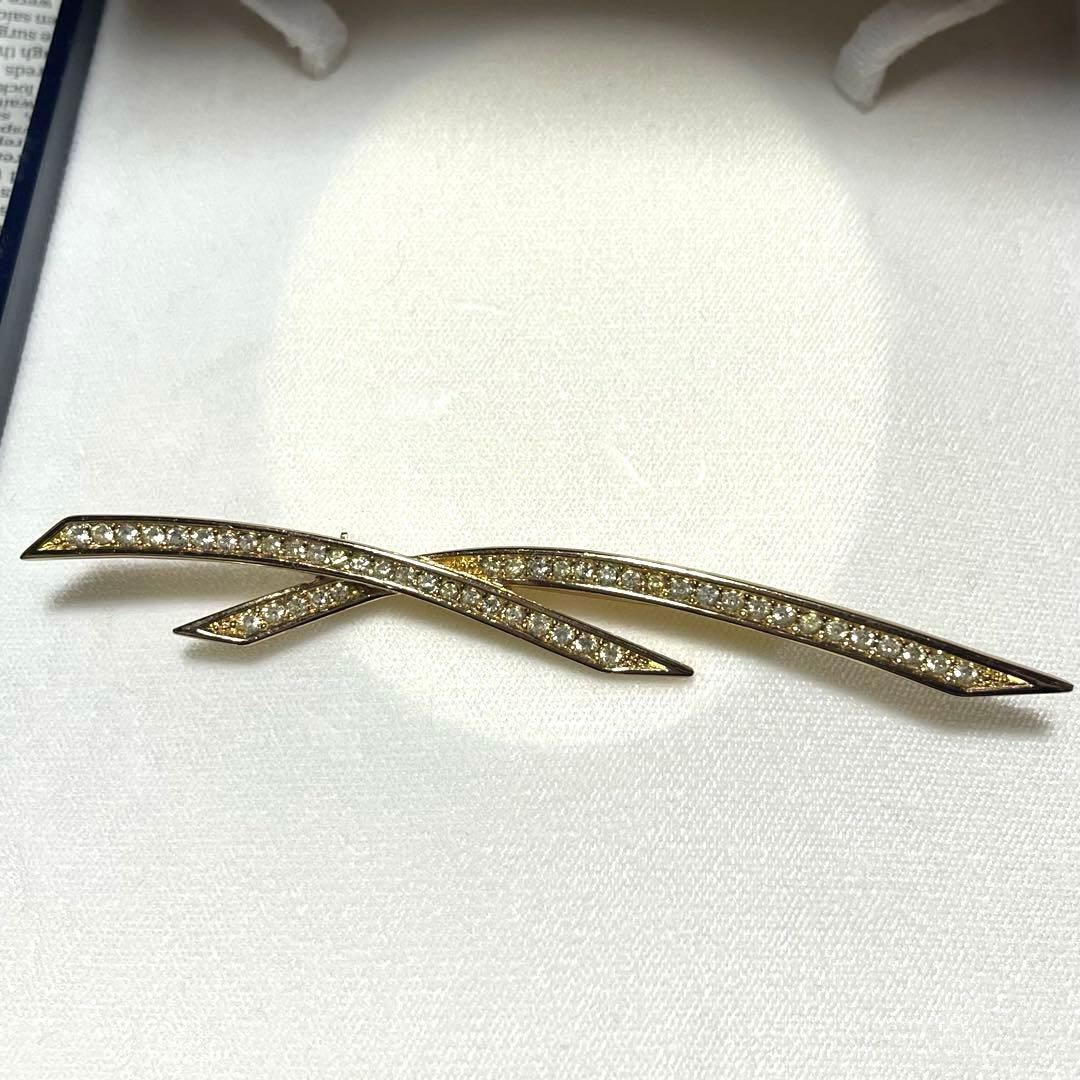 レア　クリスチャンディオール　ブローチ　大ぶり　ゴールドカラー　ラインストーン